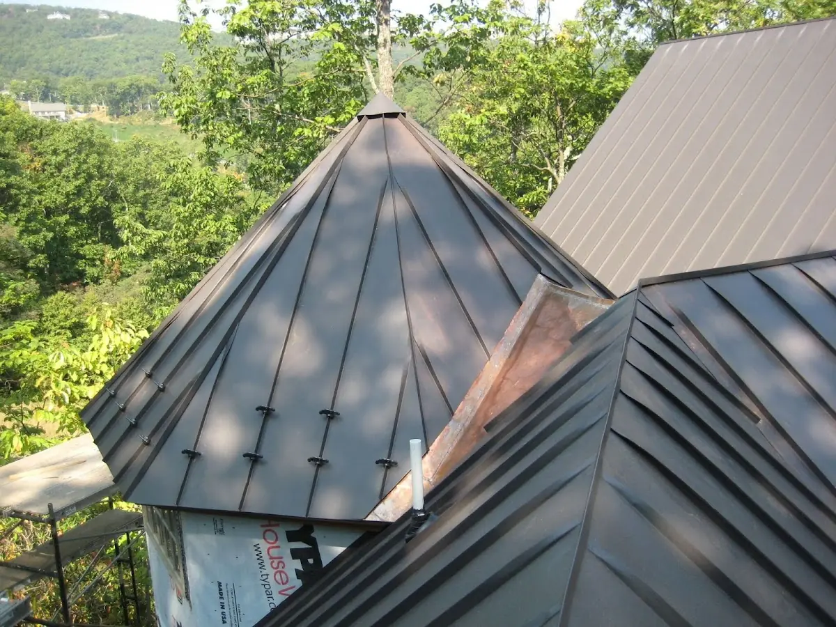 Professional Gutter Cleaning by Craftsman Roofing in Lovelock